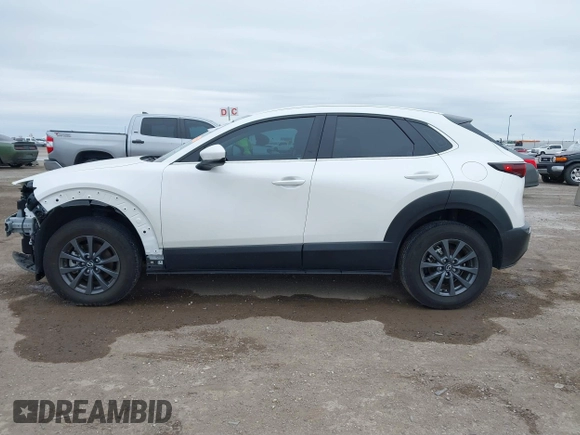 2024 Mazda CX-30 2.5 S with VIN 3MVDMBAM0RM624408, listed as a IAAI auction lot 41616350 with 6,473 mi miles. Bid and sale history available at carsss.com. Image 15.