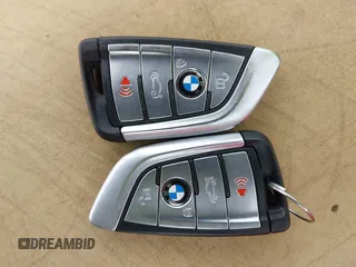 2018 BMW 5 Series M550i xDrive с VIN WBAJB9C53JB286746, выставлен на аукционе IAAI как лот 42303002 с пробегом 81 039 миль миль и . История ставок и продаж доступна на DreamBid. Изображение 11.