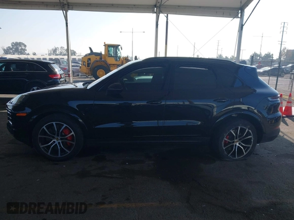 2024 Porsche Cayenne S z VIN WP1AL2AY3RDA35194, wystawiony jako IAAI lot #40984680 z przebiegiem 23 852 mil mil oraz . Historia ofert i sprzedaży dostępna na DreamBid. Obrazek 15.