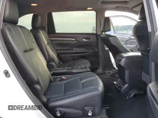 2018 Toyota Highlander SE with VIN 5TDJZRFH9JS823259, listed as a Copart auction lot 64882735 with 97,401 mi miles and Salvage title. Bid and sale history available at DreamBid. Image 11.