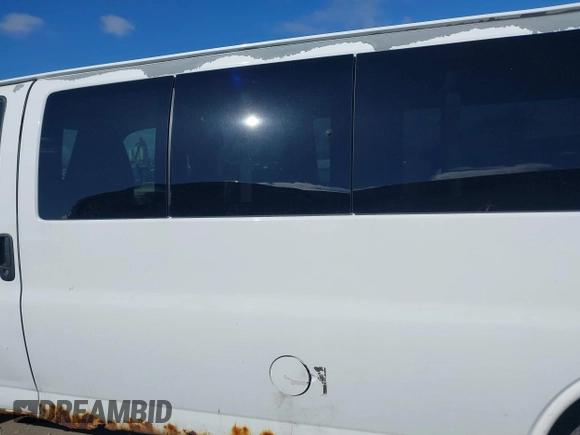 2012 Chevrolet Express Passenger 1LT with VIN 1GAZG1FG7C1157478, listed as a IAAI auction lot 41790091 with 169,173 mi miles and . Bid and sale history available at DreamBid. Image 14.