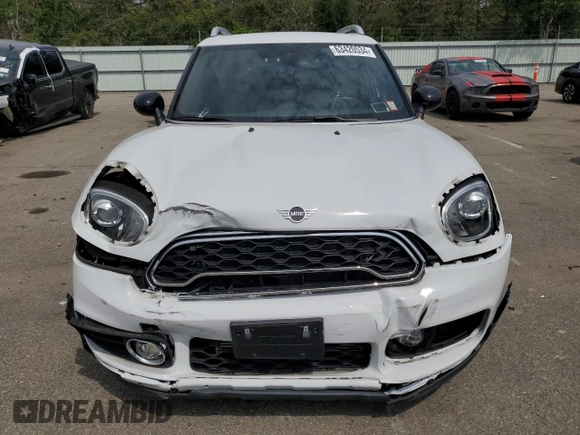 2019 MINI Countryman Cooper S with VIN WMZYT5C56K3G93448, listed as a Copart auction lot 63420534 with 21,440 mi miles and Salvage Title. Bid and sale history available at carsss.com. Image 5.