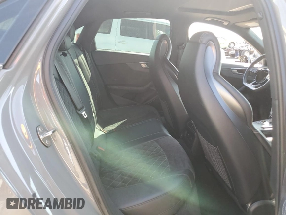 2019 Audi S4 Premium Plus z VIN WAUB4AF44KA034918, wystawiony jako Copart lot #47534575 z przebiegiem 70 199 mil mil oraz Szkody całkowita. Historia ofert i sprzedaży dostępna na DreamBid. Obrazek 10.