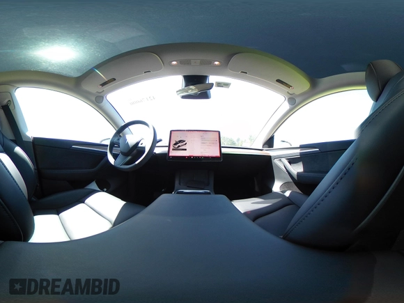 2024 Tesla Model Y с VIN 7SAYGDED8RF211112, выставлен на аукционе IAAI как лот 42176000 с пробегом 16 677 миль миль и . История ставок и продаж доступна на DreamBid. Изображение 20.