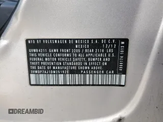 2013 Volkswagen Jetta SE с VIN 3VWDP7AJ1DM251929, выставлен на аукционе Copart как лот 53448185 с пробегом 272 882 миль миль и Списание • Salvage title. История ставок и продаж доступна на DreamBid. Изображение 14.