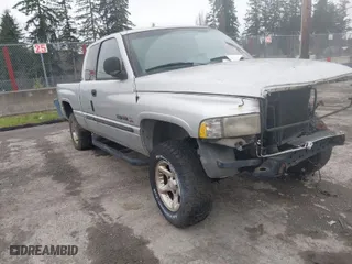 2001 Dodge Ram 1500 with VIN 3B7HF13Z81M511052, listed as a IAAI auction lot 41746322 with 1 mi miles. Bid and sale history available at carsss.com. Image 1.