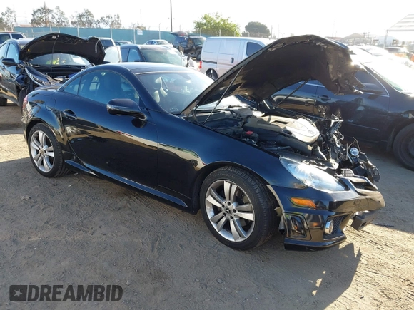 2011 Mercedes-Benz SLK 300 with VIN WDBWK5EA0BF236164, listed as a IAAI auction lot 42237943 with 96,189 mi miles and . Bid and sale history available at DreamBid. Image 1.