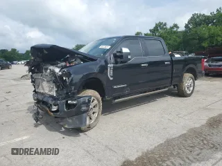 2021 Ford F-250 XL with VIN 1FT8W2BT0MED82561, listed as a Copart auction lot 54573605 with 101,670 mi miles and Salvage title. Bid and sale history available at DreamBid. Image 1.