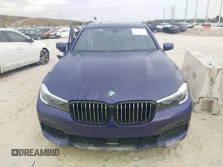 2018 BMW 7 Series 740i with VIN WBA7E2C58JB216314, listed as a IAAI auction lot 41867480 with 62,678 mi miles. Bid and sale history available at carsss.com. Image 12.