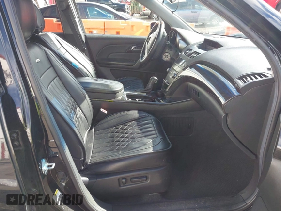2007 Acura MDX with VIN 2HNYD28277H533455, listed as a IAAI auction lot 41797089 with 178,202 mi miles. Bid and sale history available at carsss.com. Image 5.
