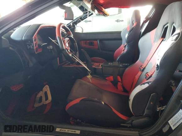 1992 Mitsubishi Eclipse with VIN 4A3CS44R9NE113833, listed as a Copart auction lot 84656744 with 217,186 mi miles and Clean Title. Bid and sale history available at DreamBid. Image 7.