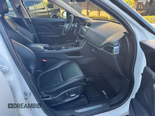 2019 Jaguar F-Pace 25t Premium с VIN SADCJ2FX2KA610557, выставлен на аукционе Copart как лот 62221895 с пробегом 78 592 миль миль и Списание • Salvage title. История ставок и продаж доступна на DreamBid. Изображение 5.