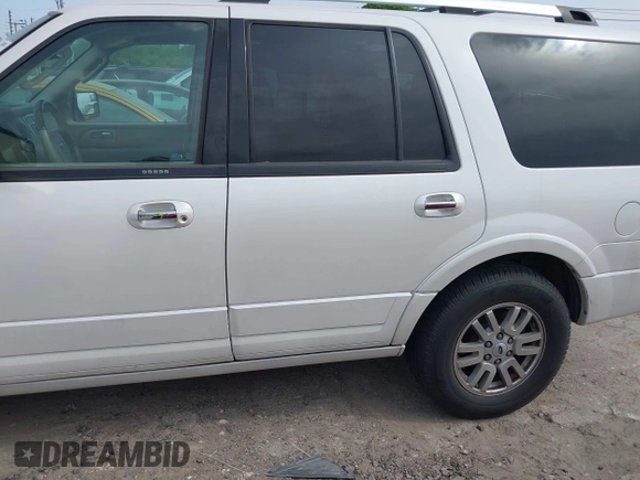 2012 Ford Expedition Limited z VIN 1FMJU1K54CEF39358, wystawiony jako IAAI lot #42062290 z przebiegiem 177 352 mil mil oraz . Historia ofert i sprzedaży dostępna na DreamBid. Obrazek 14.