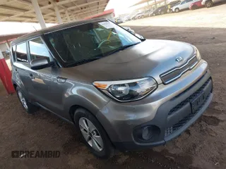 2017 Kia Soul with VIN KNDJN2A22H7497623, listed as a IAAI auction lot 41898439 with 105,719 mi miles. Bid and sale history available at carsss.com. Image 1.