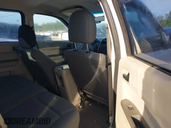 2009 Ford Escape XLS with VIN 1FMCU027X9KC79854, listed as a IAAI auction lot 42131142 with Not provided miles and . Bid and sale history available at DreamBid. Image 8.