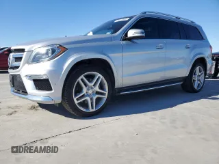 2015 Mercedes-Benz GL-Class GL 550 with VIN 4JGDF7DEXFA512782, listed as a Copart auction lot 83840994 with 54,117 mi miles and Salvage Title. Bid and sale history available at carsss.com. Image 1.