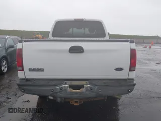 2007 Ford F-250 XL z VIN 1FTSX21P17EA71376, wystawiony jako IAAI lot #41729993 z przebiegiem 262 396 mil mil oraz . Historia ofert i sprzedaży dostępna na DreamBid. Obrazek 16.