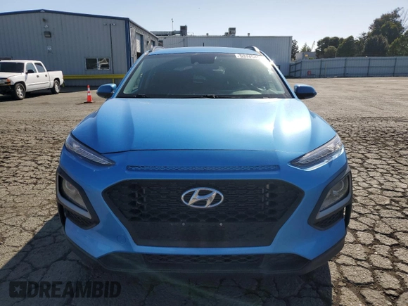 2020 Hyundai Kona SEL with VIN KM8K22AAXLU496164, listed as a Copart auction lot 53745405 with 39,887 mi miles and Salvage Title. Bid and sale history available at DreamBid. Image 5.