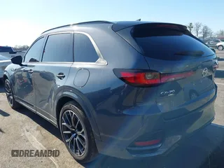 2025 Mazda CX-70 S Premium with VIN JM3KJDHC8S1102288, listed as a IAAI auction lot 41994535 with 2,122 mi miles and . Bid and sale history available at DreamBid. Image 3.