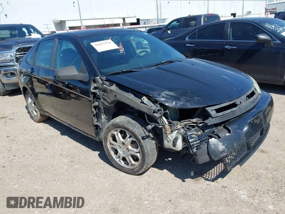 2008 Ford Focus SE with VIN 1FAHP35N78W262939, listed as a IAAI auction lot 41655534 with 274,086 mi miles. Bid and sale history available at carsss.com. Image 1.