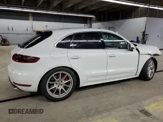 2015 Porsche Macan Turbo z VIN WP1AF2A58FLB90256, wystawiony jako Copart lot #52636165 z przebiegiem 88 325 mil mil oraz Szkoda całkowita • Salvage title. Historia ofert i sprzedaży dostępna na DreamBid. Obrazek 3.