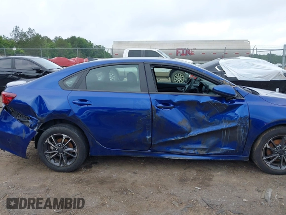 2024 Kia Forte LXS with VIN 3KPF24AD4RE708740, listed as a IAAI auction lot 42153113 with 35,054 mi miles and . Bid and sale history available at DreamBid. Image 6.