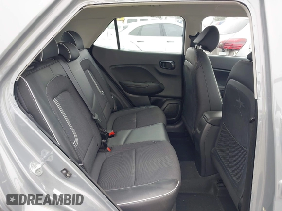 2022 Hyundai Venue SEL with VIN KMHRC8A34NU138304, listed as a IAAI auction lot 42462856 with 17,369 mi miles and . Bid and sale history available at DreamBid. Image 8.