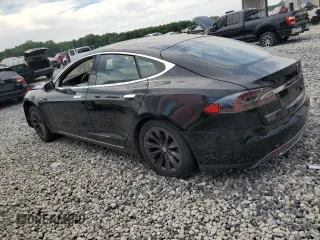2014 Tesla Model S 60 z VIN 5YJSA1H12EFP62263, wystawiony jako Copart lot #63258675 z przebiegiem Nie podano mil oraz Czysty tytuł • Clean title. Historia ofert i sprzedaży dostępna na DreamBid. Obrazek 2.