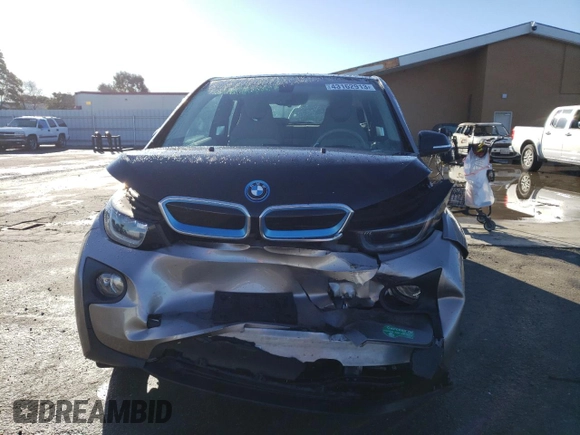 2015 BMW i3 with VIN WBY1Z4C56FV500991, listed as a Copart auction lot 43162913 with 57,885 mi miles. Bid and sale history available at carsss.com. Image 5.