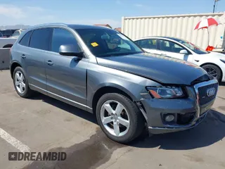 2012 Audi Q5 2.0T Premium Plus with VIN WA1LFAFP1CA127032, listed as a IAAI auction lot 41975841 with 173,719 mi miles. Bid and sale history available at carsss.com. Image 1.