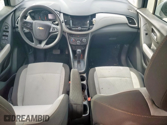 2021 Chevrolet Trax LS with VIN KL7CJKSB0MB327333, listed as a Copart auction lot 51139865 with 33,656 mi miles and Clean Title. Bid and sale history available at carsss.com. Image 8.