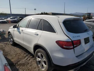 2018 Mercedes-Benz GLC with VIN WDC0G4JB2JV088342, listed as a Copart auction lot 86405734 with 0 mi miles and Salvage Title. Bid and sale history available at carsss.com. Image 2.
