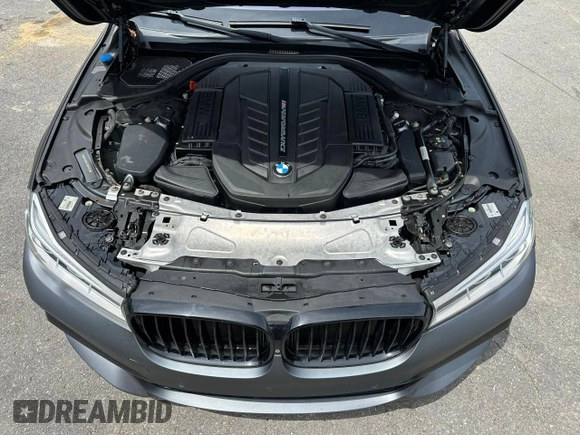 2018 BMW 7 Series M760i xDrive with VIN WBA7H6C54JG614931, listed as a Copart auction lot 59110125 with 71,953 mi miles and Clean title. Bid and sale history available at DreamBid. Image 9.
