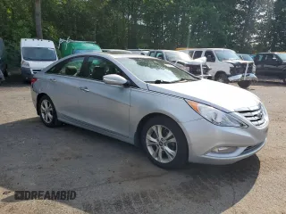 2011 Hyundai Sonata Limited z VIN 5NPEC4AC1BH131148, wystawiony jako Copart lot #59719215 z przebiegiem 148 469 mil mil oraz Szkoda całkowita • Salvage title. Historia ofert i sprzedaży dostępna na DreamBid. Obrazek 4.
