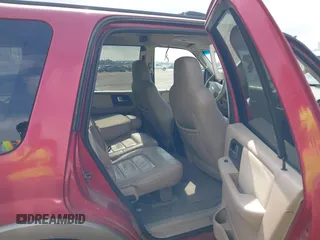 2004 Ford Expedition Eddie Bauer with VIN 1FMPU17L14LA31265, listed as a IAAI auction lot 42124544 with 1 mi miles. Bid and sale history available at carsss.com. Image 8.