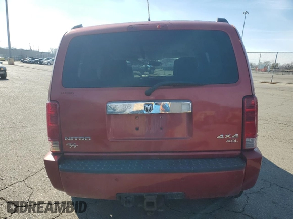 2008 Dodge Nitro R/T with VIN 1D8GU58658W102624, listed as a Copart auction lot 44599285 with 116,920 mi miles and Salvage Title. Bid and sale history available at DreamBid. Image 6.