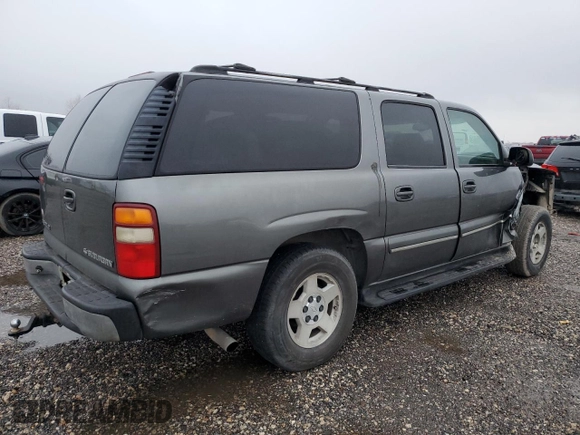2001 Chevrolet Suburban LS with VIN 3GNEC16T31G203148, listed as a Copart auction lot 42713955 with 323,762 mi miles and Salvage Title. Bid and sale history available at carsss.com. Image 3.