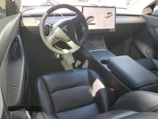 2021 Tesla Model Y Long Range with VIN 5YJYGDEEXMF146617, listed as a Copart auction lot 49347125 with 98,084 mi miles and Salvage Title. Bid and sale history available at DreamBid. Image 8.