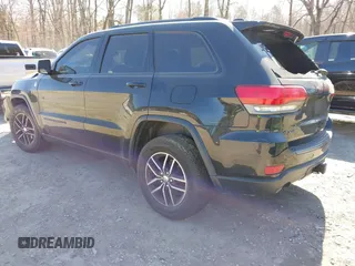 2017 Jeep Grand Cherokee Trailhawk с VIN 1C4RJFLGXHC670469, выставлен на аукционе IAAI как лот 42055116 с пробегом 99 801 миль миль и . История ставок и продаж доступна на DreamBid. Изображение 3.