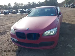 2014 BMW 7 Series 750i xDrive with VIN WBAYB6C55ED224496, listed as a IAAI auction lot 41471012 with 131,851 mi miles. Bid and sale history available at carsss.com. Image 6.