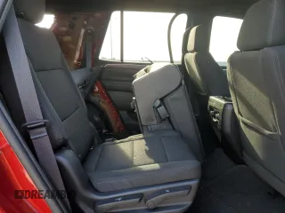 2021 Chevrolet Tahoe LS z VIN 1GNSCMKD6MR423990, wystawiony jako Copart lot #42576475 z przebiegiem 44 908 mil mil oraz Czysty tytuł • Clean title. Historia ofert i sprzedaży dostępna na DreamBid. Obrazek 11.