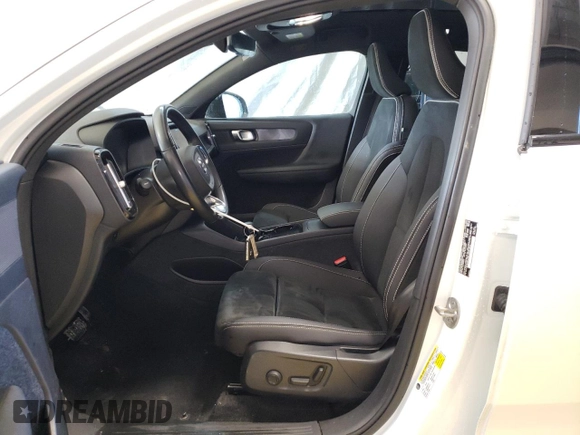 2023 Volvo C40 Plus с VIN YV4ED3GL9P2051956, выставлен на аукционе Copart как лот 89019095 с пробегом 62 222 миль миль и Чистый • Clean title. История ставок и продаж доступна на DreamBid. Изображение 7.
