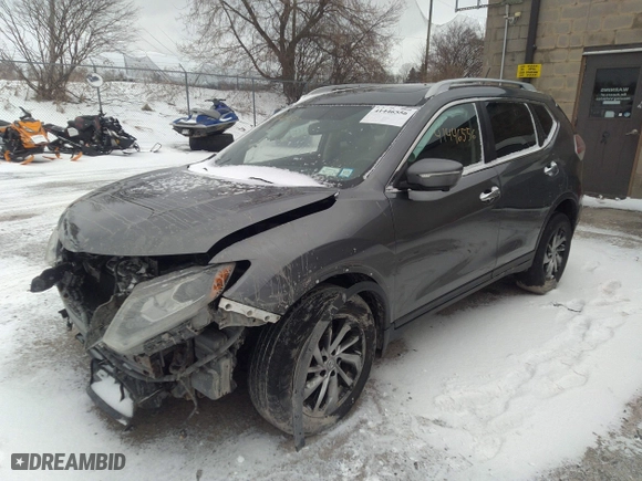 2015 Nissan Rogue SV with VIN 5N1AT2MV6FC773300, listed as a IAAI auction lot 41446556 with 116,508 mi miles. Bid and sale history available at carsss.com. Image 18.