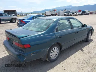 1998 Toyota Camry LE с VIN 4T1BG22KXWU363210, выставлен на аукционе IAAI как лот 42228383 с пробегом 232 933 миль миль и . История ставок и продаж доступна на DreamBid. Изображение 4.