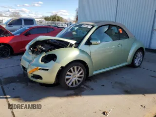 2008 Volkswagen Beetle SE z VIN 3VWRG31Y18M406769, wystawiony jako Copart lot #44470015 z przebiegiem 98 652 mil mil oraz Szkoda całkowita • Salvage title. Historia ofert i sprzedaży dostępna na DreamBid. Obrazek 1.