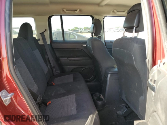 2014 Jeep Patriot Altitude with VIN 1C4NJPBA3ED818713, listed as a Copart auction lot 52256865 with 135,274 mi miles and Salvage title. Bid and sale history available at DreamBid. Image 12.