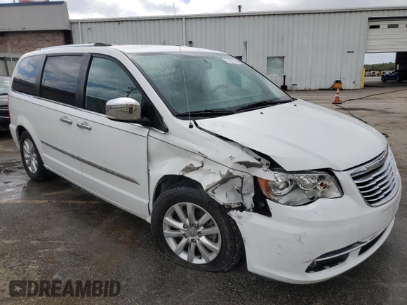 2016 Chrysler Town & Country Limited Platinum with VIN 2C4RC1GG3GR119863, listed as a Copart auction lot 71762174 with 104,555 mi miles and Salvage Title. Bid and sale history available at carsss.com. Image 4.