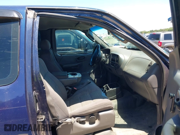 2004 Ford F-150 XL with VIN 2FTRX17224CA49487, listed as a IAAI auction lot 42300313 with Not provided miles and . Bid and sale history available at DreamBid. Image 5.