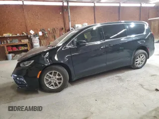 2023 Chrysler Pacifica Touring with VIN 2C4RC1FG6PR528344, listed as a Copart auction lot 59108355 with 18,979 mi miles and Salvage title. Bid and sale history available at DreamBid. Image 1.