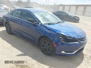 2015 Chrysler 200 Limited z VIN 1C3CCCAB0FN559120, wystawiony jako IAAI lot #42081581 z przebiegiem 166 690 mil mil oraz . Historia ofert i sprzedaży dostępna na DreamBid. Obrazek 1.